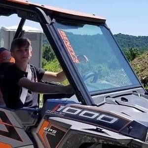 Meet your Posher, Brandon